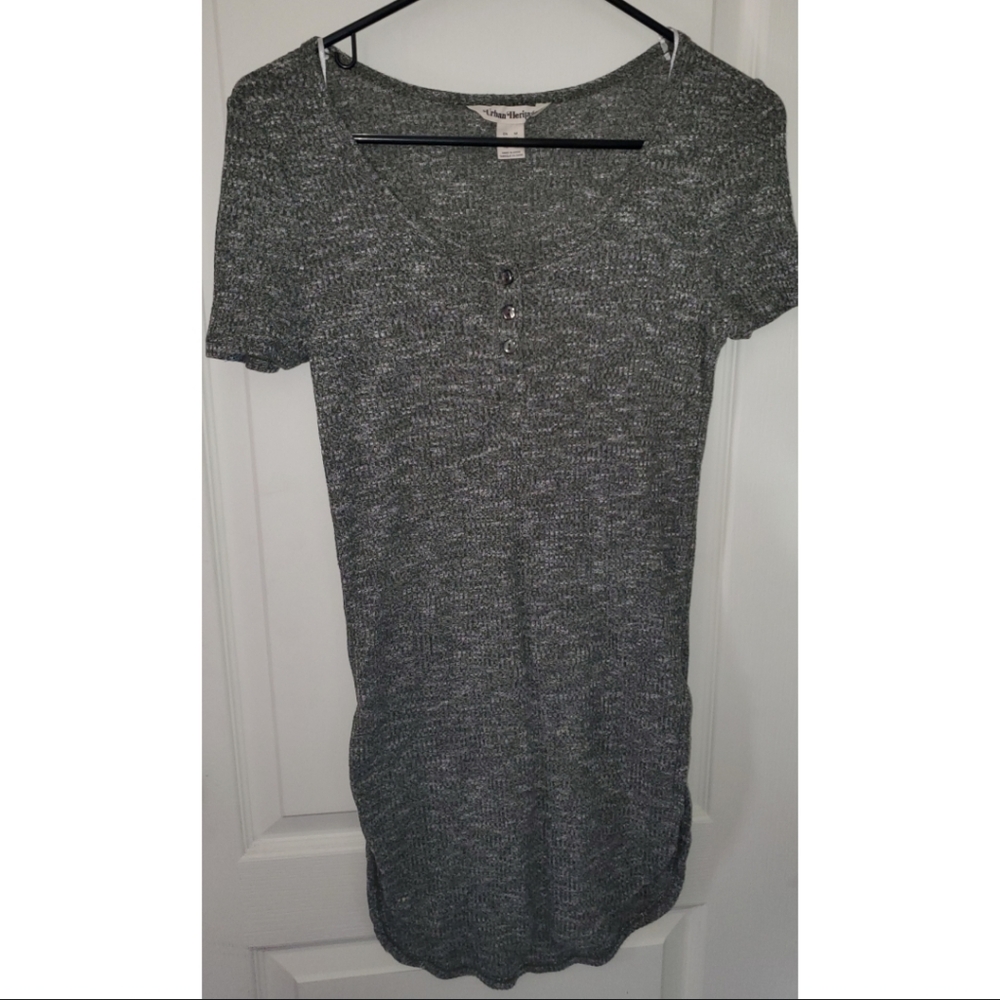 Long grey shirt with side slits